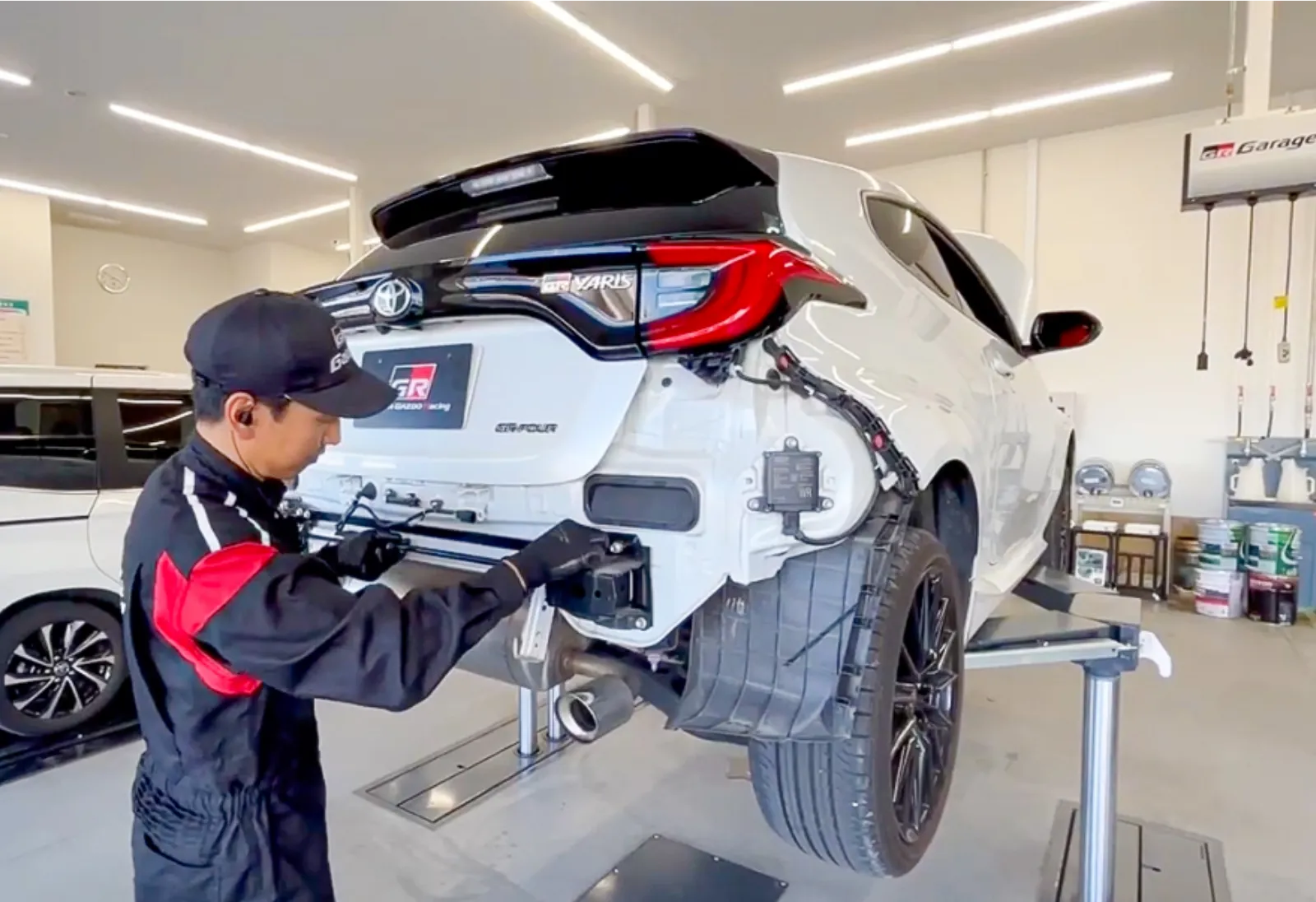 GR Garage カローラ三重のカスタマイズ